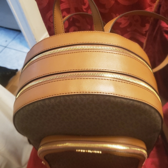 JAYCEE MICHAEL KORS BACKPACK - Picture 8 of 8